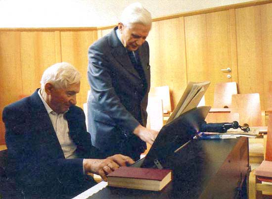 Pope Benedict XVI playing piano with his brother Fr. Georg Ratzinger
